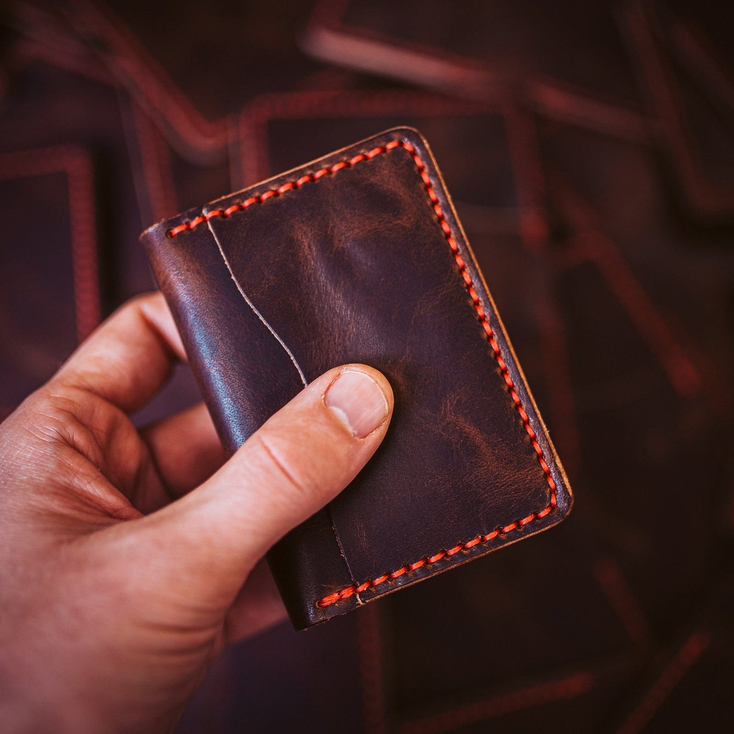 How to Choose the Best Wallet for Your Everyday Use | Popov Leather